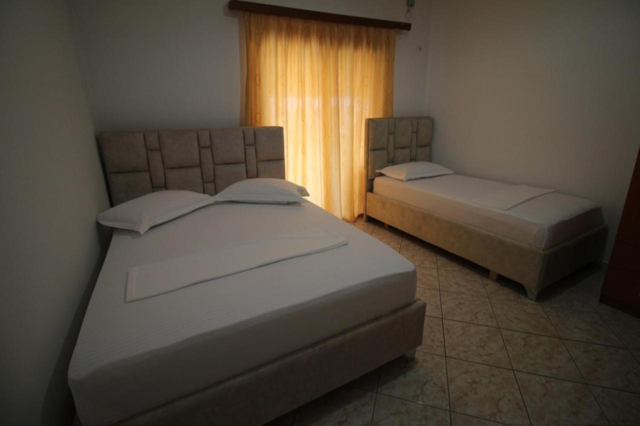 Hotel Vila Vilson Saranda Chambre photo