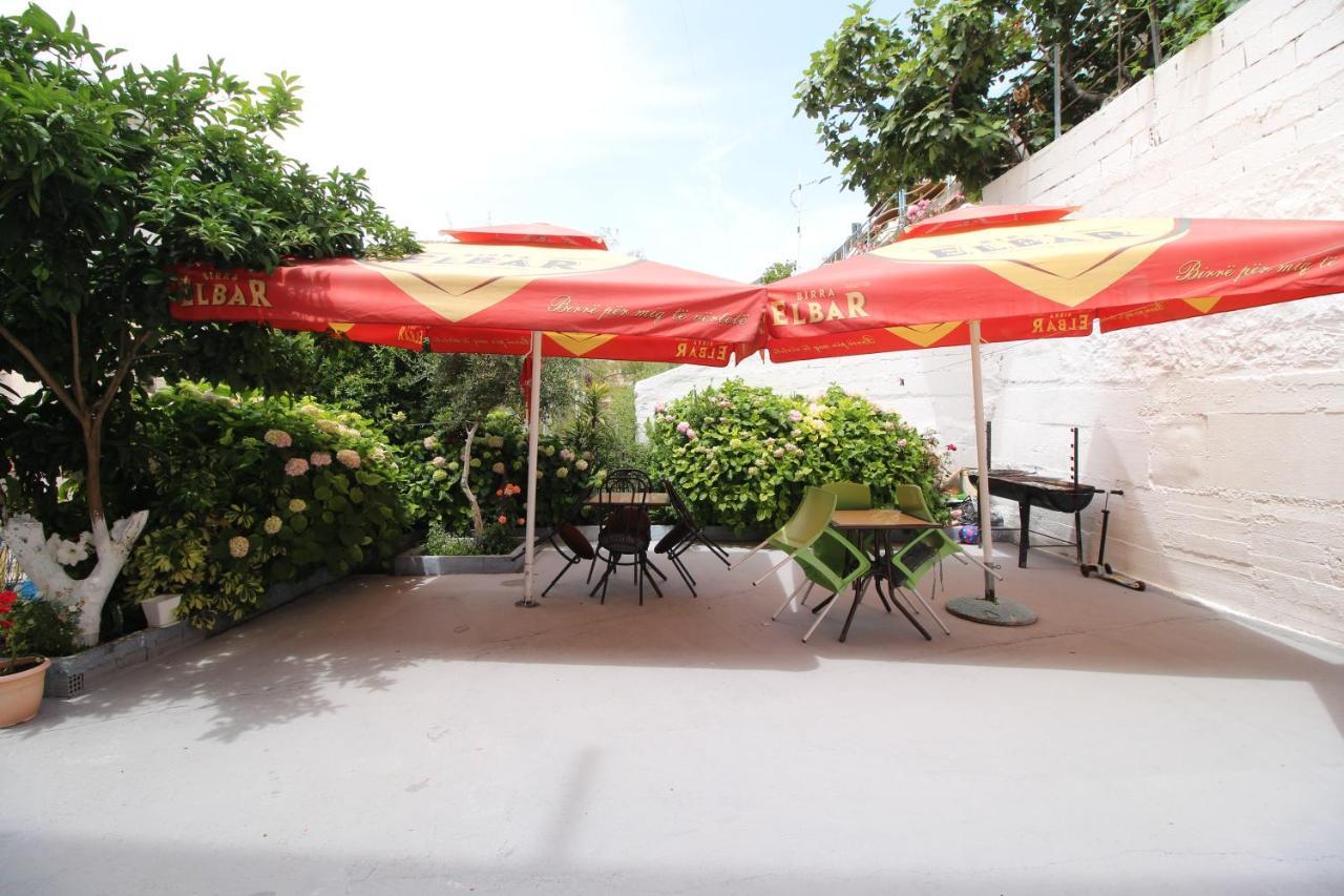 Hotel Vila Vilson Saranda Extérieur photo