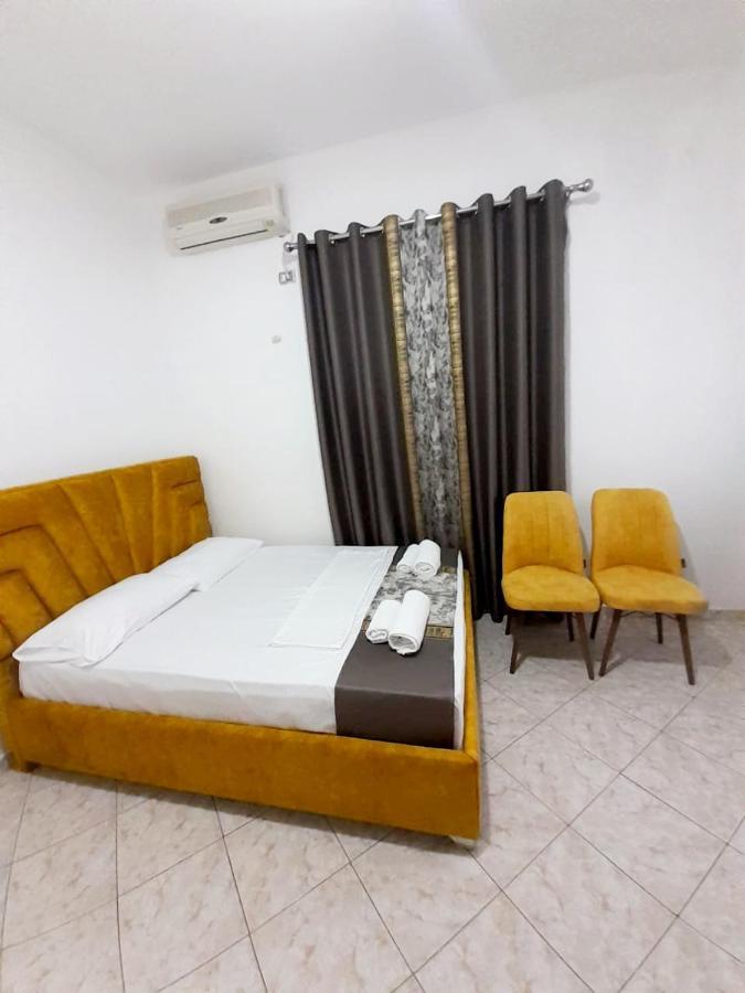 Hotel Vila Vilson Saranda Extérieur photo