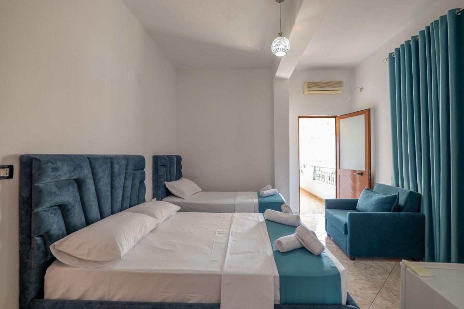 Hotel Vila Vilson Saranda Extérieur photo